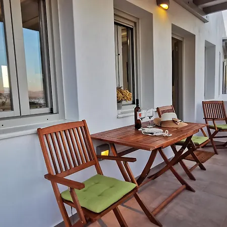 Molos View Apartman *