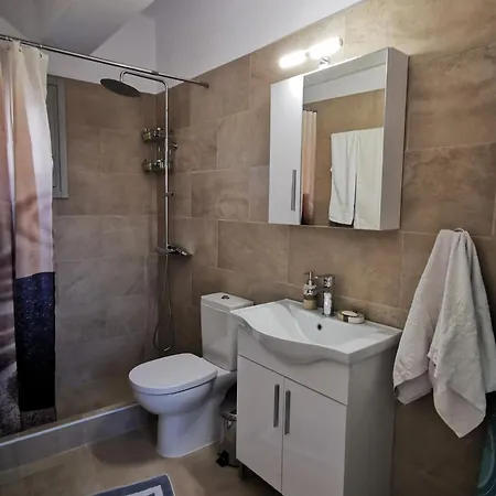 Apartman Molos View *