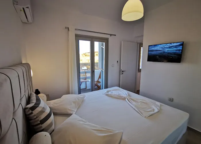 Molos View * Molos (Paros)